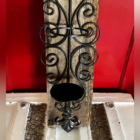 Vintage Architectural Salvage, Rustic Iron Scrolls, and Fleur De Lis Details - Picture 7 of 7